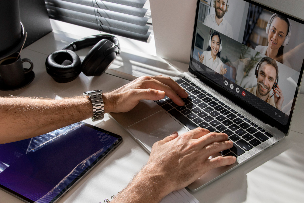 Colaboradores no formato de trabalho remoto